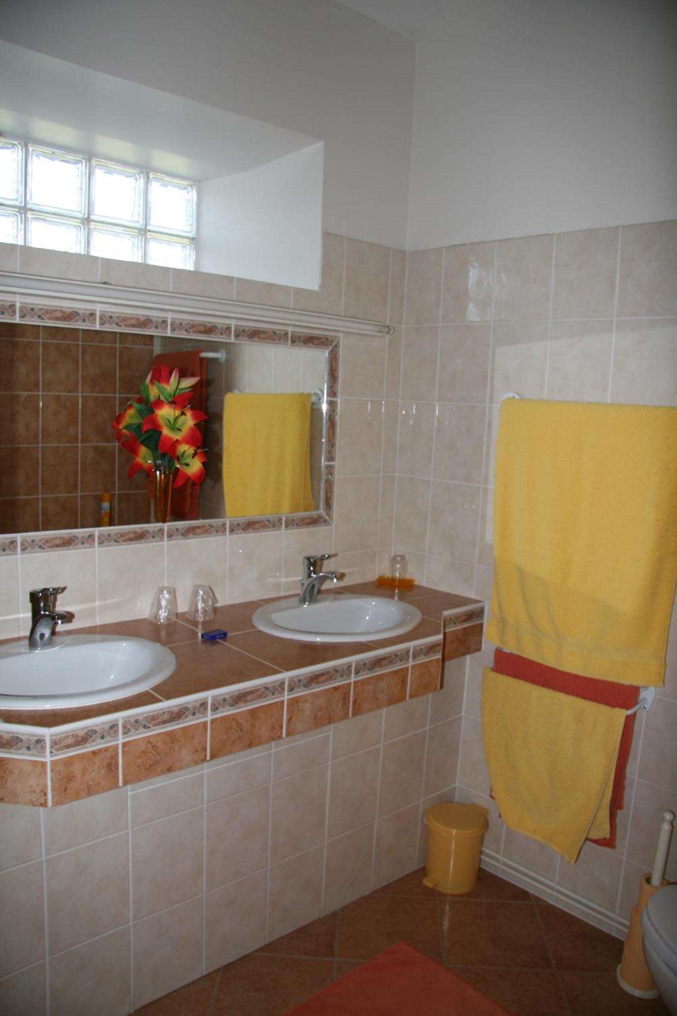 Chambres D'Hotes Lou Jassou Lapanouse-de-Cernon エクステリア 写真