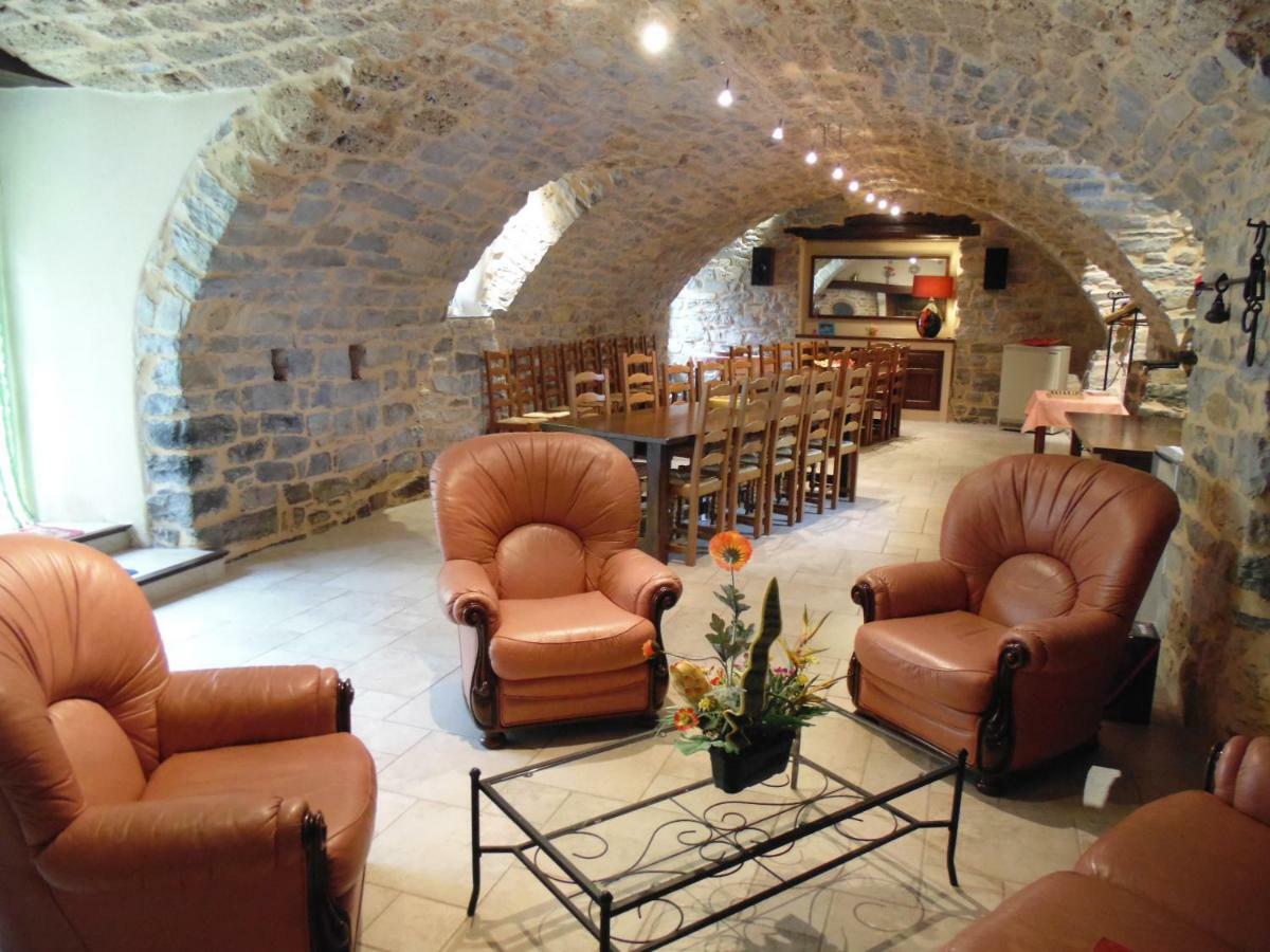 Chambres D'Hotes Lou Jassou Lapanouse-de-Cernon エクステリア 写真