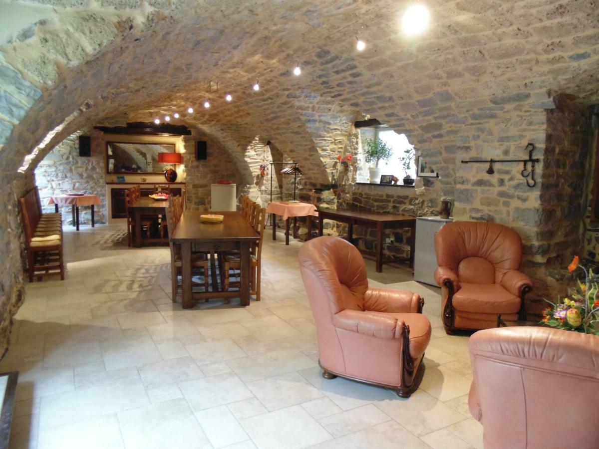 Chambres D'Hotes Lou Jassou Lapanouse-de-Cernon エクステリア 写真