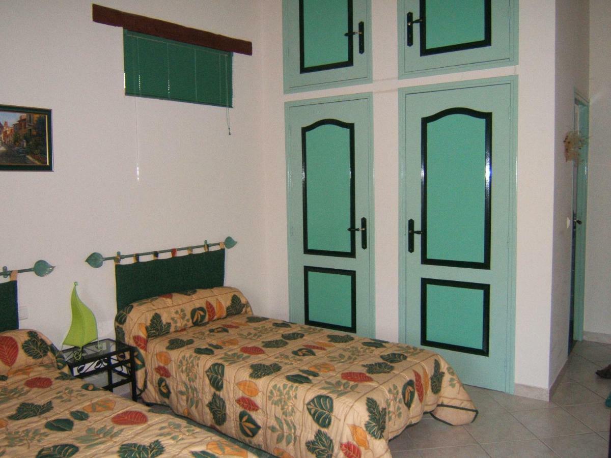 Chambres D'Hotes Lou Jassou Lapanouse-de-Cernon エクステリア 写真